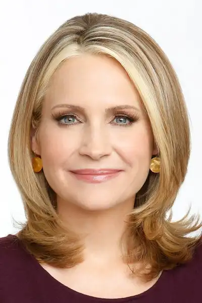 Andrea Canning headshot