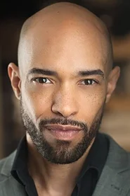 Kris McRonney headshot