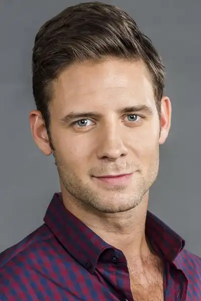 Steve Lund headshot