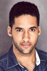 Robert Mitchell headshot