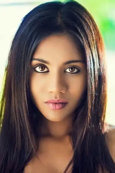 Kamantha Naidoo headshot