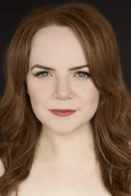 Rebecca Perry headshot