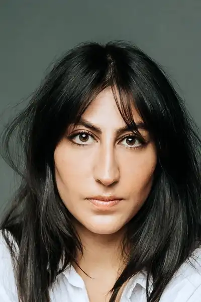 Arghavan Jenati headshot