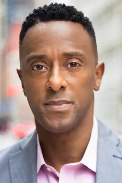 Teren Carter headshot