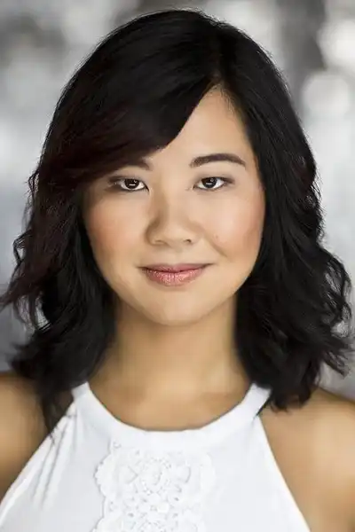 Samantha Wan headshot