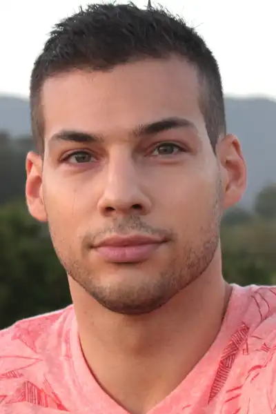 Tyler Straessle headshot