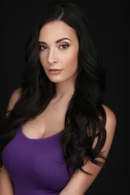 Haley Victoria Hunt headshot