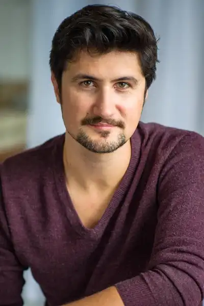 Rodrigo Beilfuss headshot