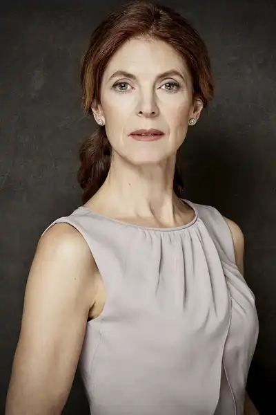 Jennifer Vallance headshot