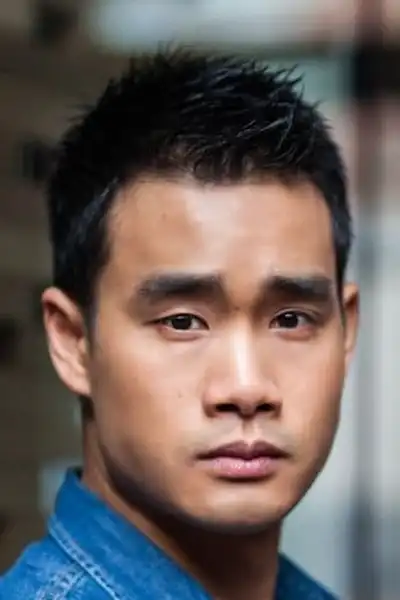 Donald Heng headshot