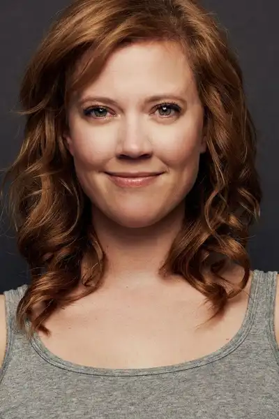 Patti Murin headshot