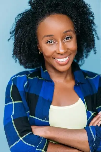 Briana Price headshot