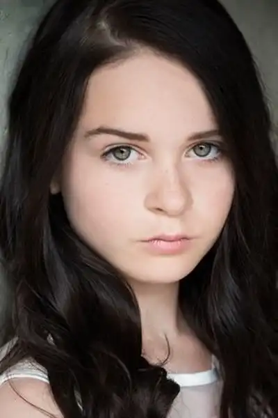 Imogen Tear headshot
