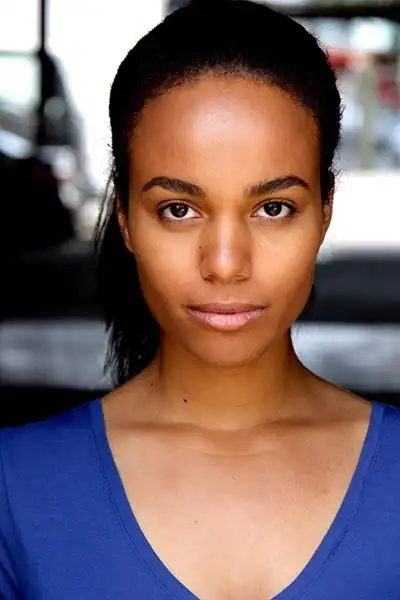 Angela Palmer headshot