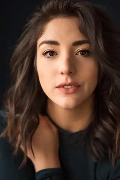 Diana Garle headshot