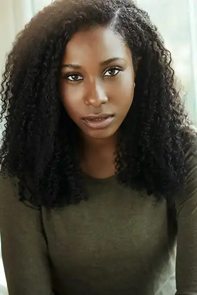 Naika Toussaint headshot