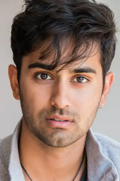 Kapil Talwalkar headshot