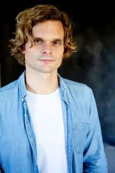 Andrew Durand headshot