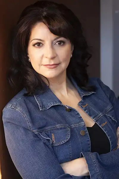 Stephanie Herrera headshot