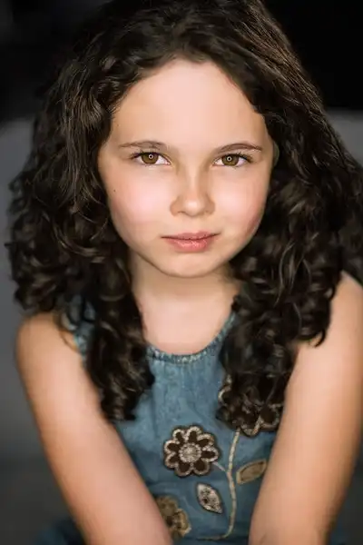 Lina Renna headshot