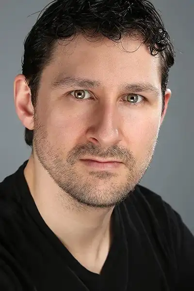 Jason Paul headshot