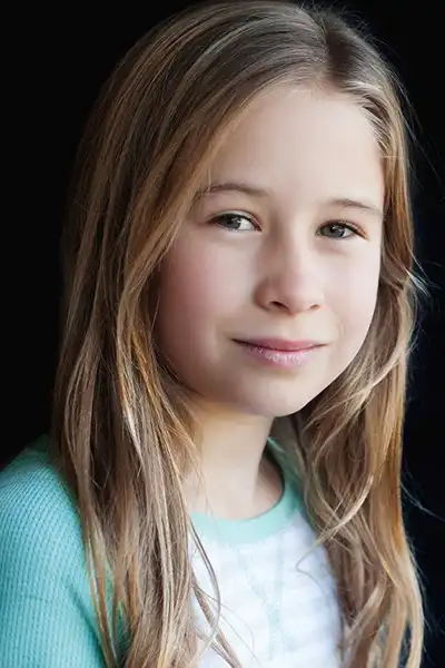 Islie Hirvonen headshot