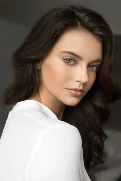 Kasey Landoll headshot