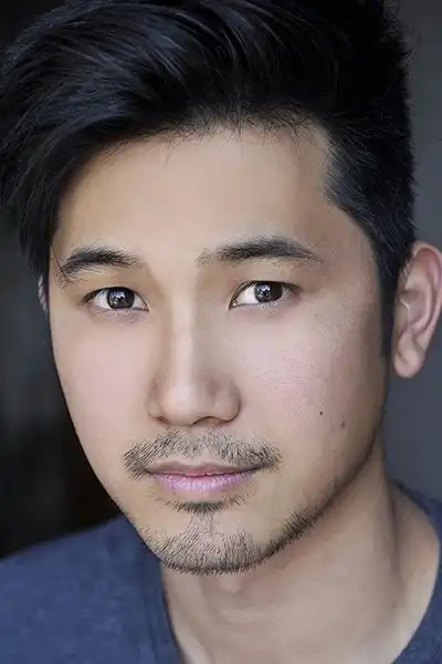Jon Prasida headshot