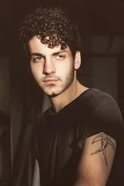 Ehren Kassam headshot