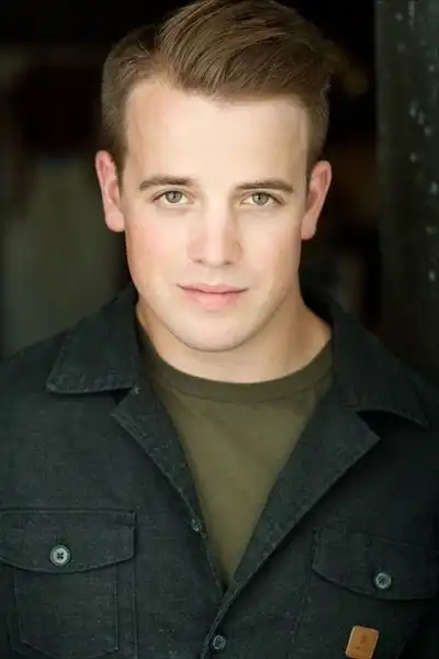 Gavin Langelo headshot
