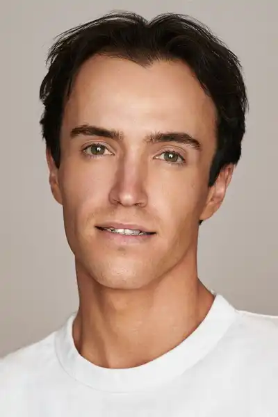 Jonathan Neil Alexander headshot