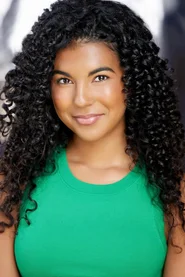Danielle Chambers headshot