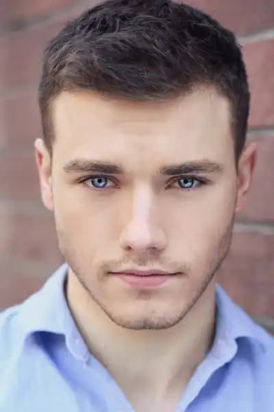 Ross Linton headshot