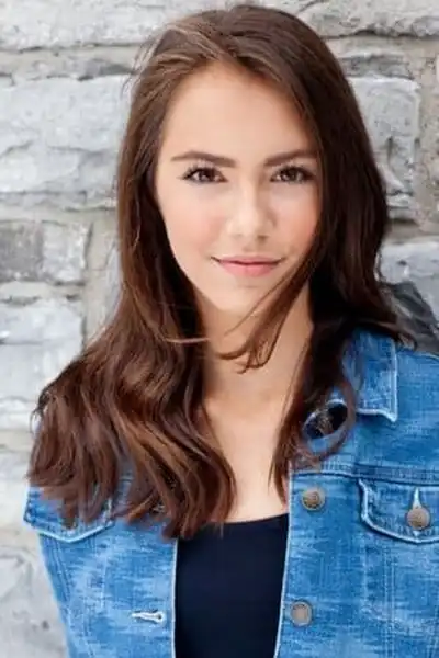 Alex Hook headshot