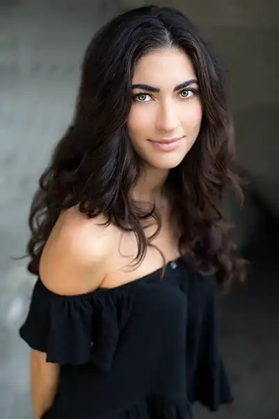 Bree Woodill headshot