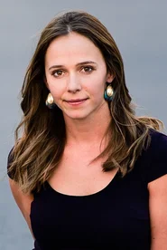 Whitney Palmer headshot