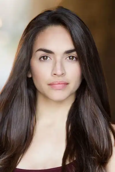 Amanda Vilanova headshot