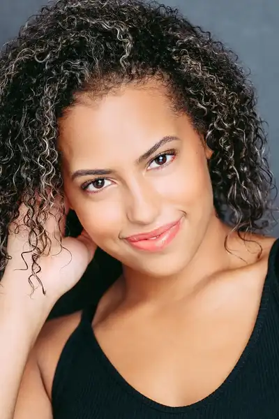Mariesa Crouse headshot