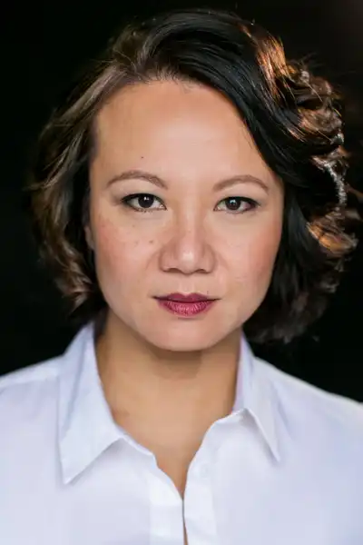 Sharon Crandall headshot