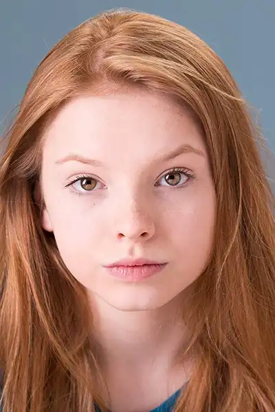 Ellie Botterill headshot