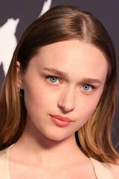 India Fowler headshot