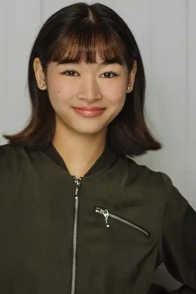 Niki Garcia headshot