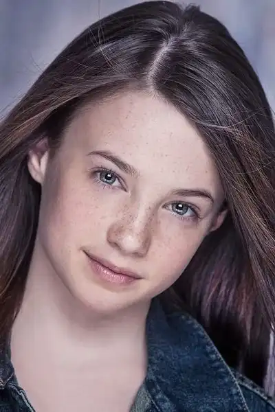 Hattie Kragten headshot