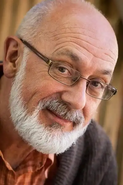 Wyatt Lamoureux headshot
