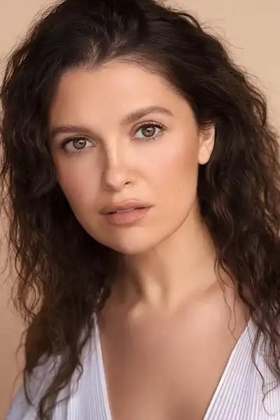 Chelsea Brown headshot