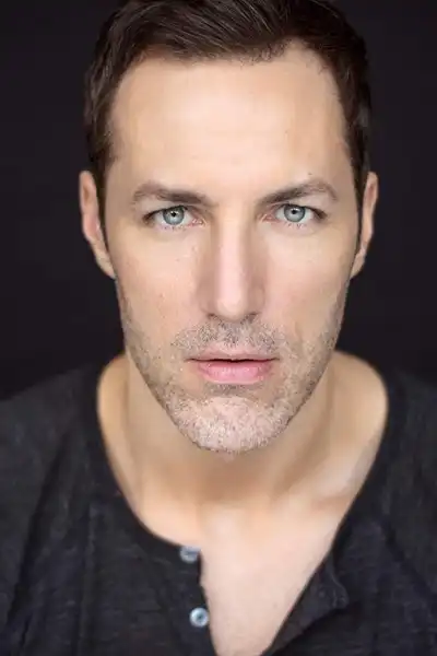 Jesse Arthur Carroll headshot