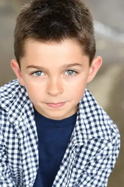 Max Ivutin headshot
