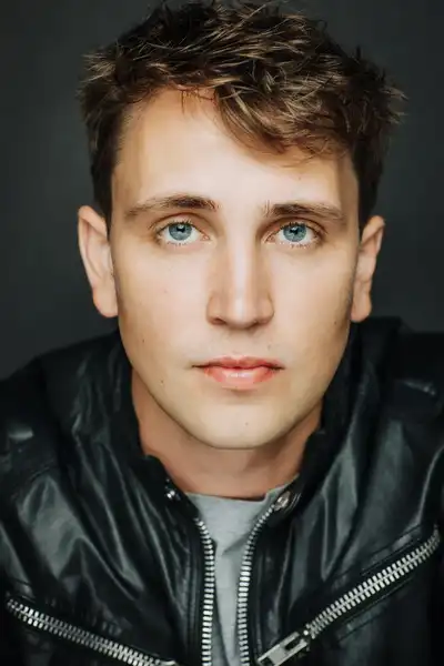 Quinten James headshot