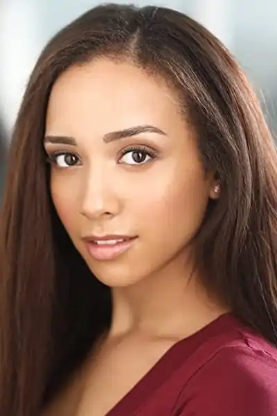 Meghan Drew headshot
