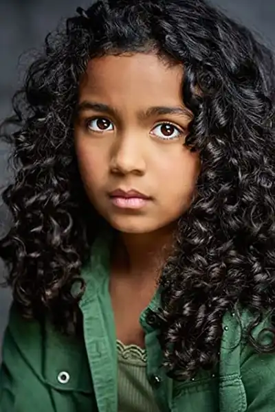 Delia Lisette Chambers headshot